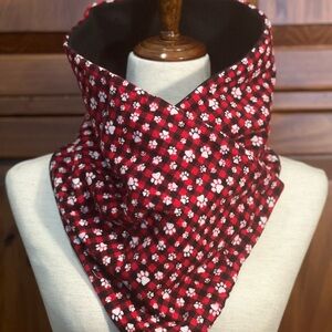Red and Black Paw Print Checkered Women's Scarf
